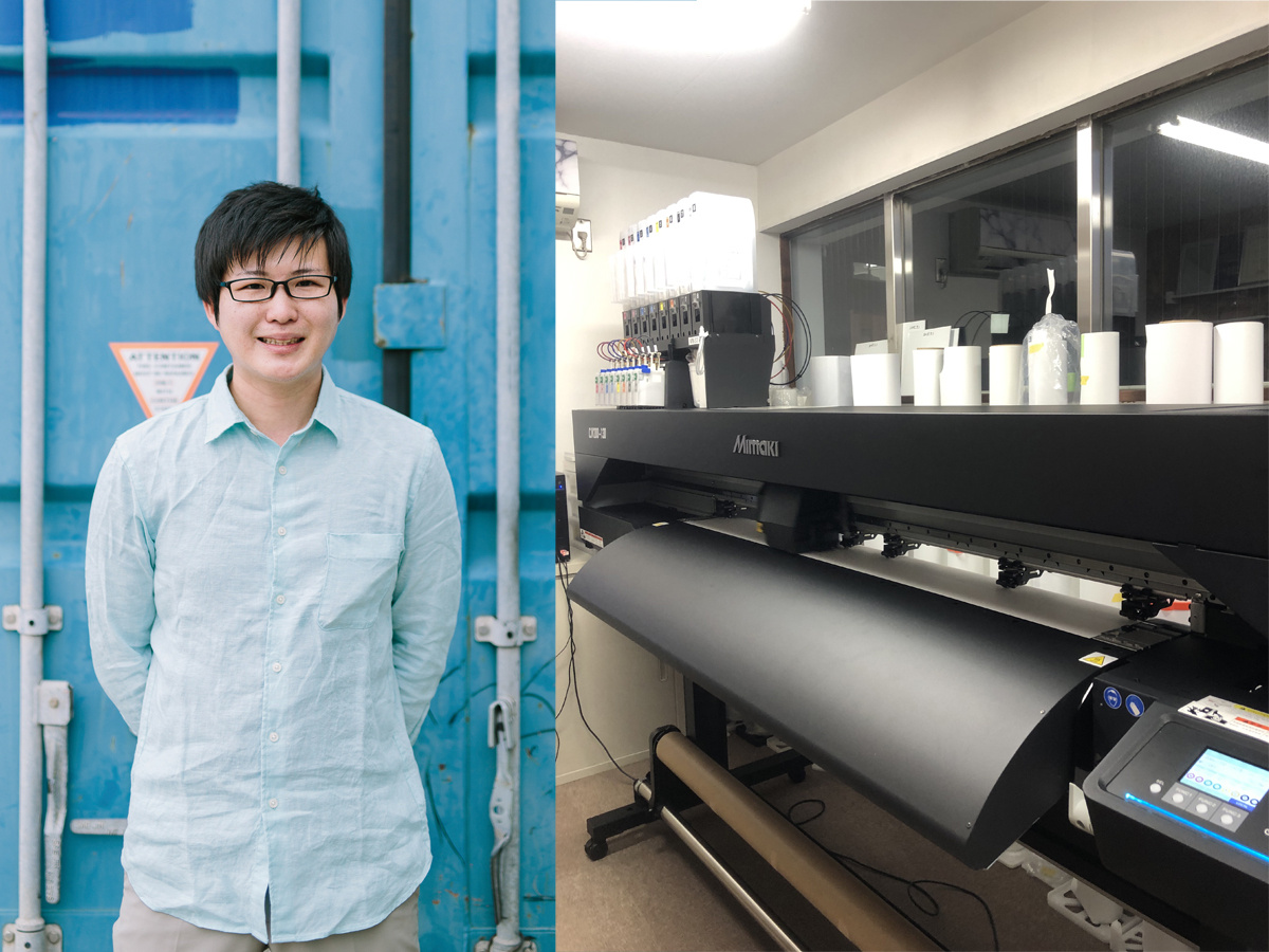 SAN GRAPHICA的岡田悠先生和公司內部正在運作的「CJV200-130」。